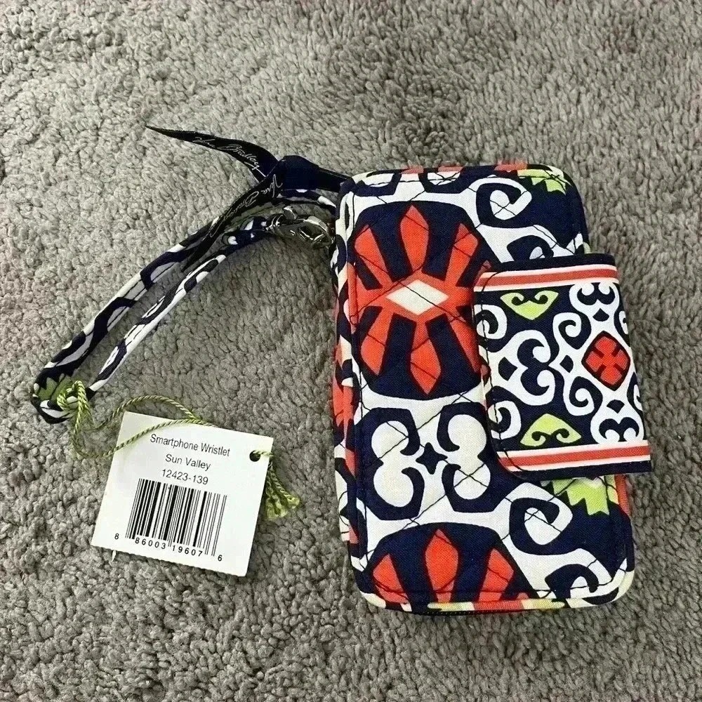 NWT Vera Bradley paisley vibrant smartphone‎ wristlet sun valley colorful spring